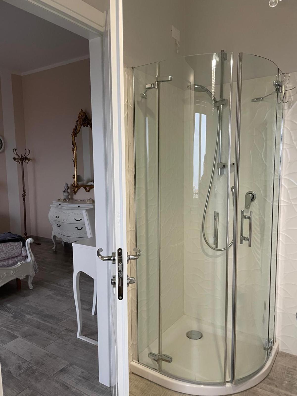 Annali Casa vacanze - Shabby style nella natura La Spezia Esterno foto